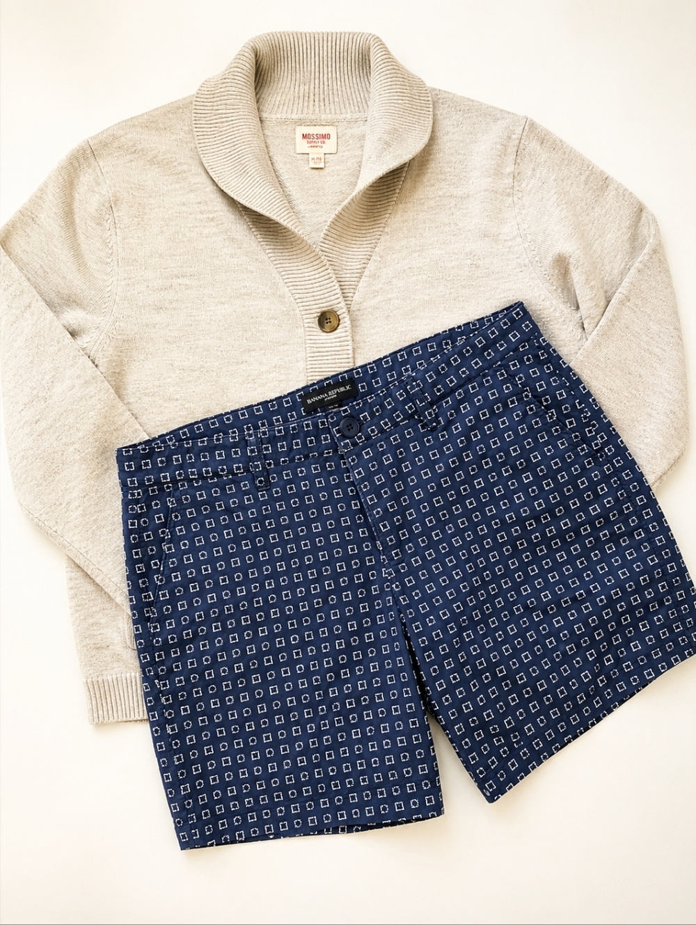 Banana Republic Bermuda Shorts XL + Massimo Cardigan Blue Cream